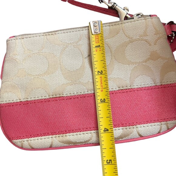 Coach Signature Beige & Pink Wristlet Bag With Zip Closure & Interior Pocket - Picture 6 of 8